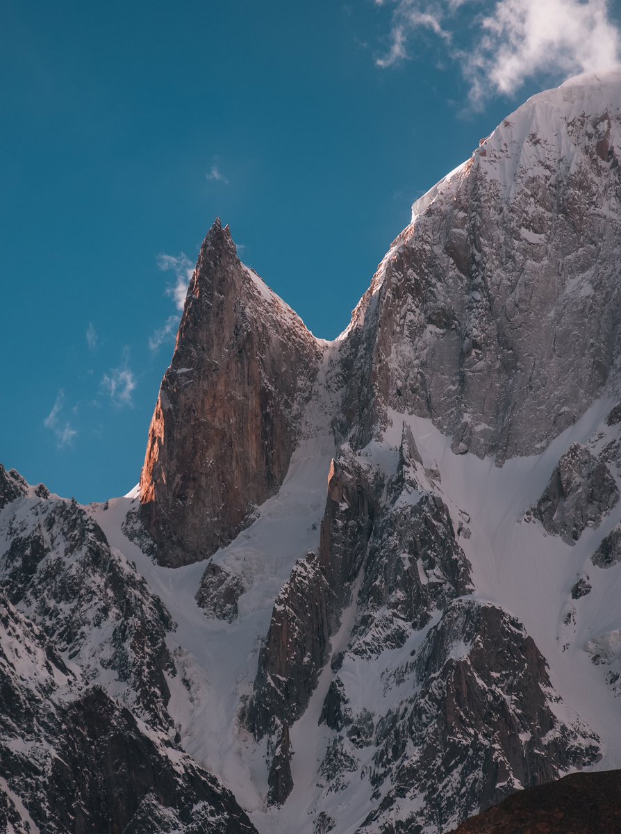 workfromhunza's tweet photo. Guess the peak? https://t.co/DwBTeRrM9j