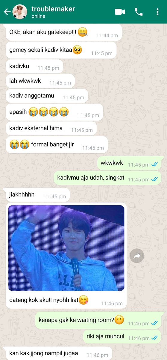 yangsunkist_'s tweet photo. yangsun sunwon • semesta tetanggaan; sedikit unsur 'merasa rendah diri'.

ditodong https://t.co/Z2V9BaW9xM