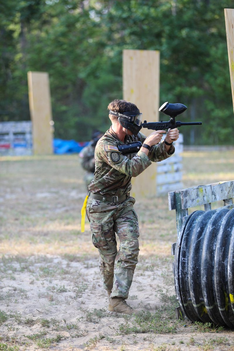 JRTC_FortPolk's tweet photo. CSM Hanson doing great things with our NCOs! Looked like a great battle! 
#ncosleadtheway
#solutionssummit https://t.co/pPI8N7J8RG