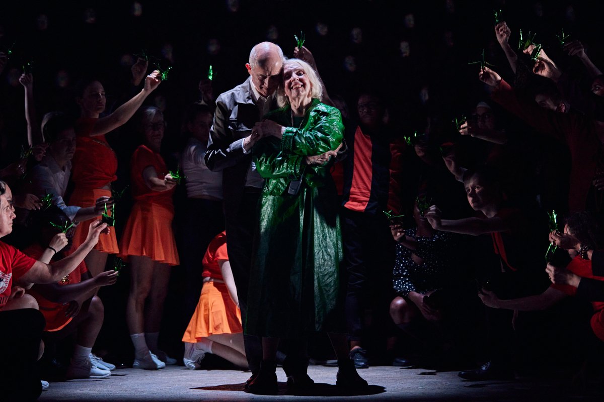 Almeida Theatre tweet media