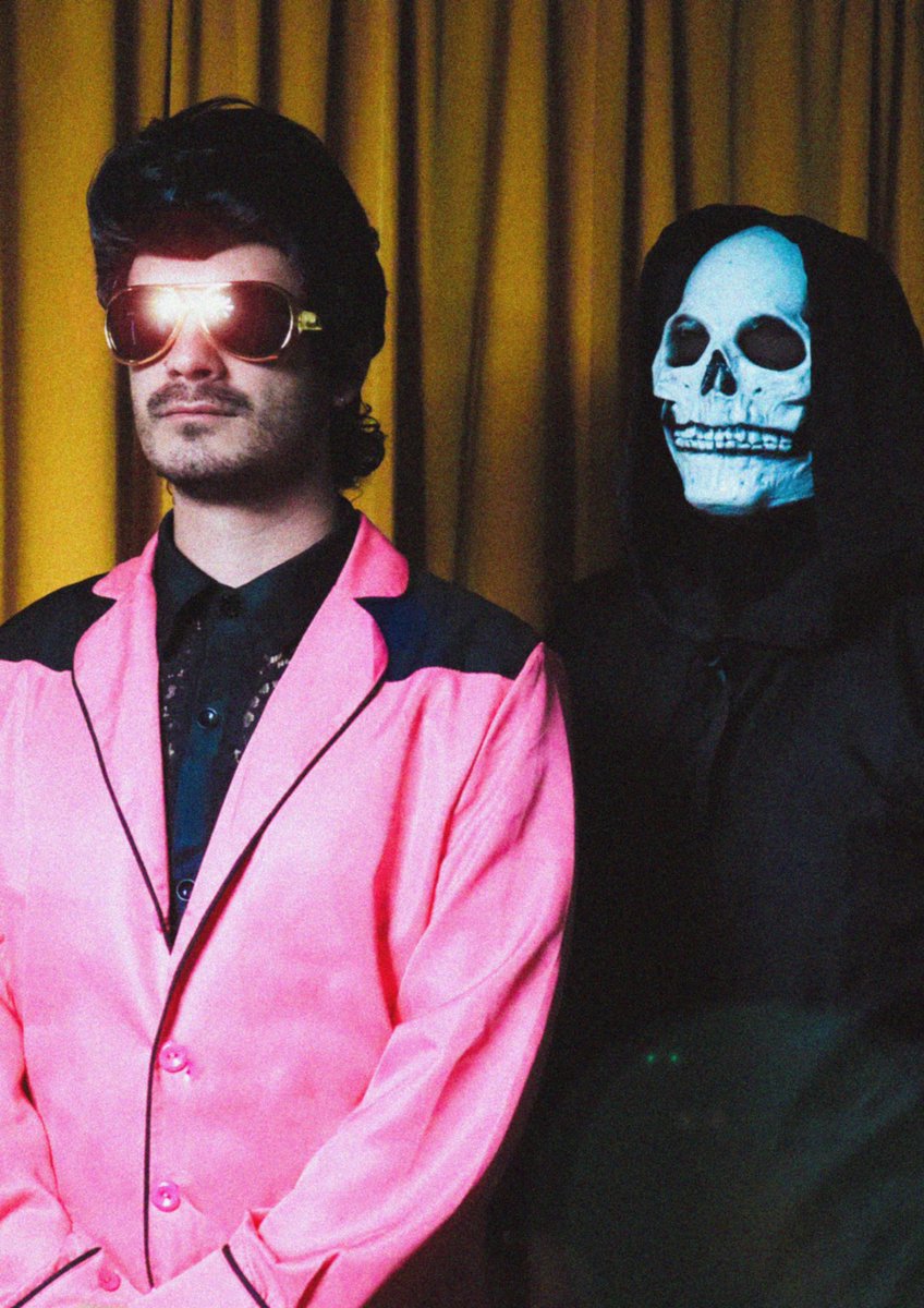 Broadside_'s tweet photo. pre-save our new single ‘BANG’ featuring @JoshMagnolia of @Magnoliaparkfl out Wednesday!  

💀💥

https://t.co/jysiN3Kyuc https://t.co/A8cWjG5kv5