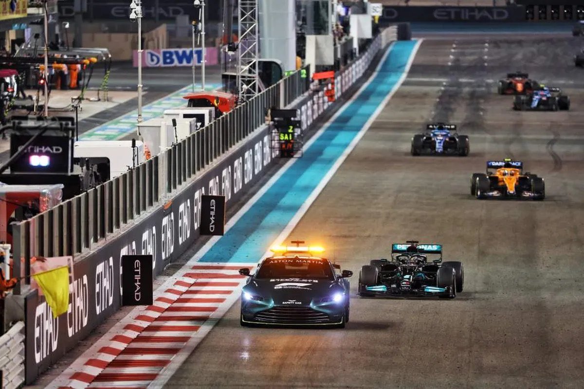 Toto Wolff reflects on Abu Dhabi 2021:

“Both drivers start with equal points into this race, best man in the best machinery wins, and the best man that day didn’t win. It’s still something that stings. It was stolen, and that made it difficult.”

“The FIA was able to admit a