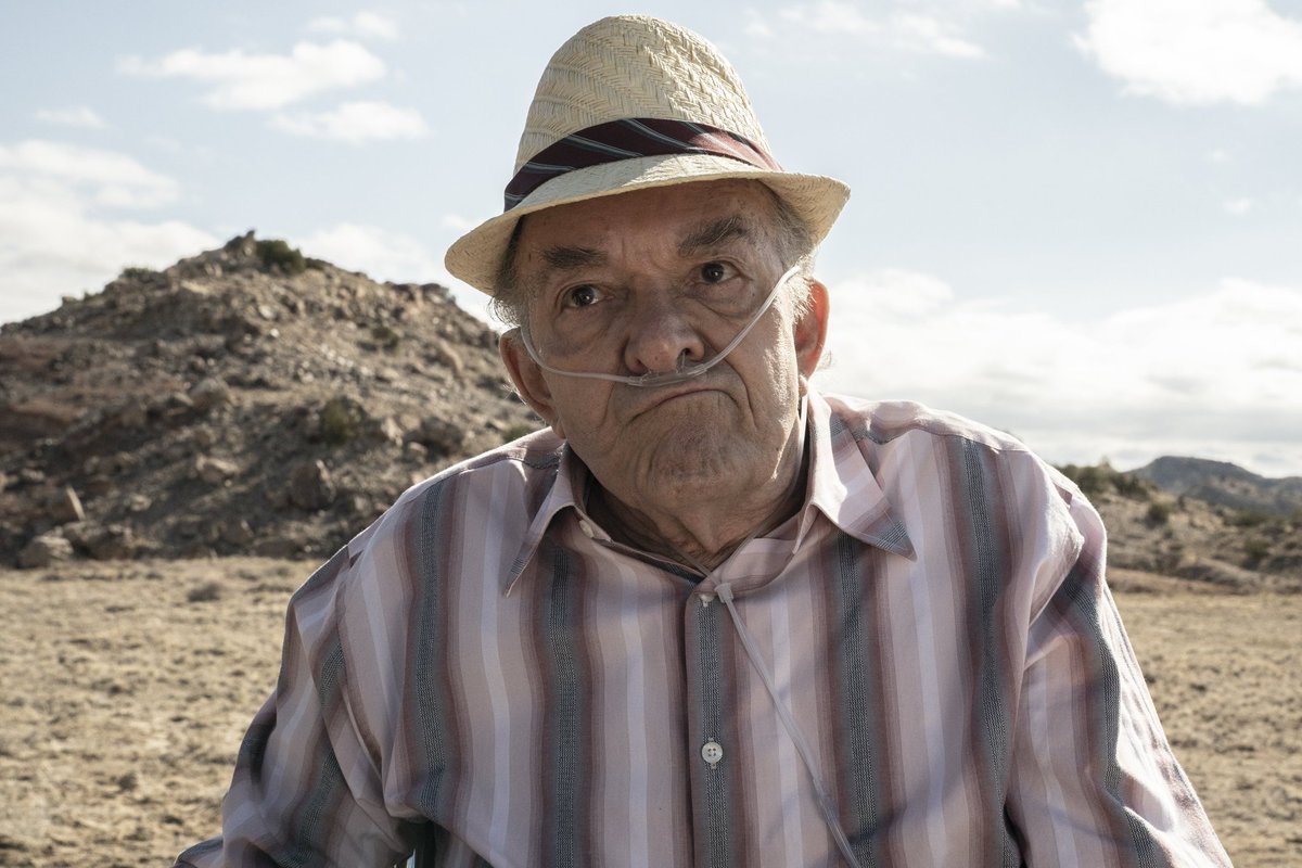 sala_trece's tweet photo. Se ha ido Mark Margolis, un actor con una carrera bastante larga pero que sin duda quedó en la mente de las nuevas generaciones como el macabro Héctor Salamanca https://t.co/DIZx3hUjkf