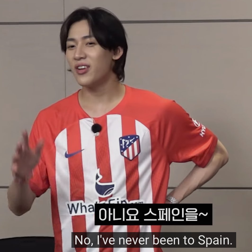 jtotheyoungboy's tweet photo. bambam saying he has never been to spain meanwhile got7 visited and performed in madrid, spain back in 2019 for their keep spinning world tour 😭 https://t.co/hCRVeGnE1Z
