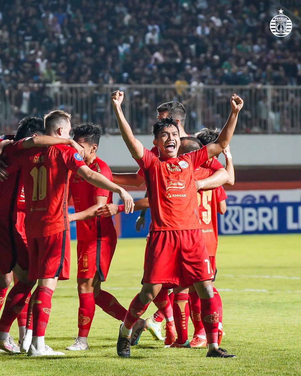 Persija_Jkt's tweet photo. Malam yang sejuk di Sleman 👆🏻🔴

Sampai bertemu di Jakarta, Macan! 🙌🏻

#Persija #MacanKemayoran #BelieveIn12 #ToTheNextLevel #PersijaDay https://t.co/IGoigsxHsz