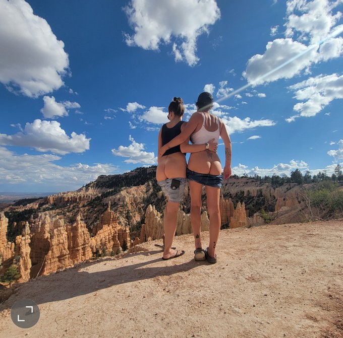 @NoxiousHikers and me on her side of the country 😹 Ita got great views, right? https://t.co/ueRJIFy2<a class="tags" target="_blank" title="On Twitter" href="/?out=eyJ0eXAiOiJKV1QiLCJhbGciOiJIUzUxMiJ9.eyJpYXQiOjE3MjA3NzEwNjAsImlzcyI6InR3cG9ybnN0YXJzLmNvbSIsIm5iZiI6MTcyMDc3MTA2MCwiZXhwIjoxNzUyMzA3MDYwLCJyZWRpcmVjdF91cmwiOiJodHRwczovL3R3aXR0ZXIuY29tL05veGlvdXNIaWtlcnMifQ.Uo98HLOGxyqA2aDh35FhXkuw656WpWR_1OxE0S2_a9U3KmV1gGTpDkfhzFukc_wc78Kvbrut2Gh40gaheJWlDA">@NoxiousHikers</a>