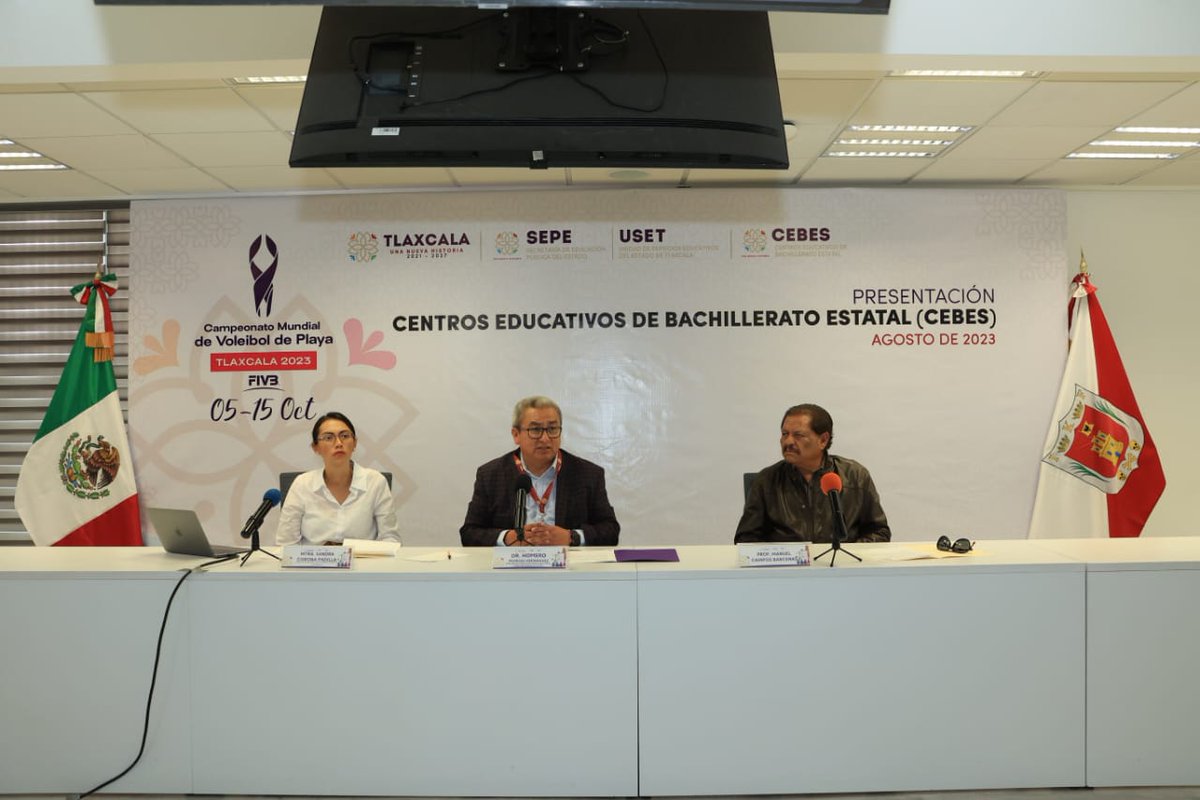 GobTlaxcala's tweet photo. El titular de la @Septlaxcala, @HomeroMeneses encabezó la presentación de los Centros Educativos de Bachillerato Estatal (#CEBES), programa que atenderán principalmente a adolescentes de zonas rurales y comunidades marginadas urbanas interesados en cursar la educación media superior.
#UnaNuevaHistoria
