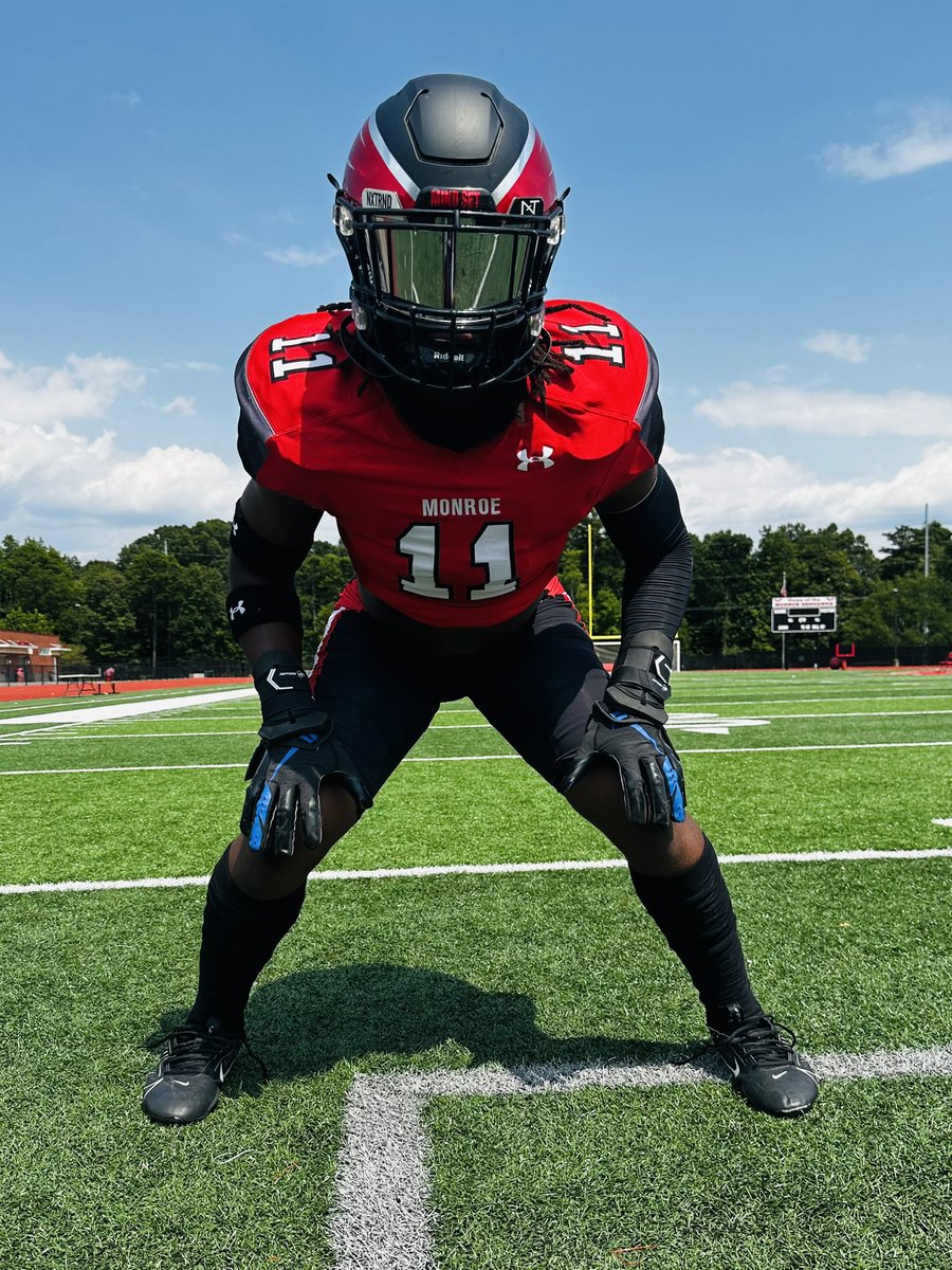 It’s my senior season. Promise you that you’re not gonna wanna miss out on what I’m gonna have on display!
<a href="/CoachTonyGibson/">Tony Gibson</a>
<a href="/CLARKLUDC/">J.R. Clark</a>
<a href="/CoachJRiley_/">Jayden Riley</a>
<a href="/CoachCooper/">Edgar</a> <a href="/CoachKHiggins/">Coach Kevin Higgins</a>
@CoachCJohnson8
<a href="/CoachSEllis/">SUMNER ELLIS</a> <a href="/coachlukefalk/">Luke Falk</a>
<a href="/CoachABobo/">Adam Bobo</a>
<a href="/Monroe_Redhawks/">Monroe Redhawks Football 🏈</a> 
<a href="/LaneKnost/">Coach Lane Knost</a> 
<a href="/CoachMattPearce/">Matt Pearce</a>