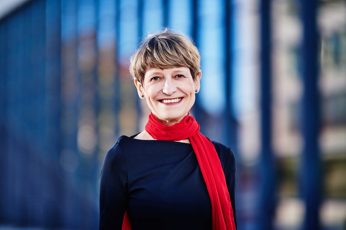 Angela Ittel (@angela_ittel) on Twitter photo Kürzungen für internat. Wissenschaftsaustausch stellen eine Gefahr für die Wettbewerbsfähigkeit des Innovationsstandortes Deutschland dar. Um global erfolgreich zu sein, benötigen wir starke Konzepte, die mit verlässlichen Finanzierungszusagen hinterlegt sind. <a href="/die_regierung/">Bundesregierung</a> Kürzungen für internat. Wissenschaftsaustausch stellen eine Gefahr für die Wettbewerbsfähigkeit des Innovationsstandortes Deutschland dar. Um global erfolgreich zu sein, benötigen wir starke Konzepte, die mit verlässlichen Finanzierungszusagen hinterlegt sind. <a href="/die_regierung/">Bundesregierung</a>