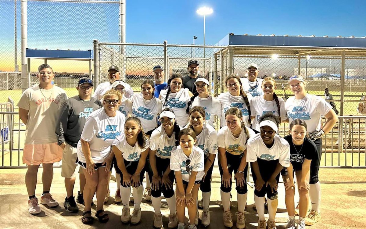 AleynaStJean's tweet photo. I missed these girls so much. I’m so glad I got to play with them one last time ❤️❤️❤️ https://t.co/CV8PJ0ky2m