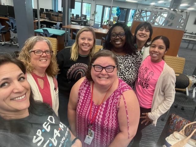 erobitzsch's tweet photo. Awesome opportunity to connect with this amazing group of Special Educators while sharing powerful teaching practices this morning! #openingdoors #everychildeverychanceeveryday #studentgrowth #thisishowwedoit @trobinsonbce https://t.co/UEOsX7r9h3