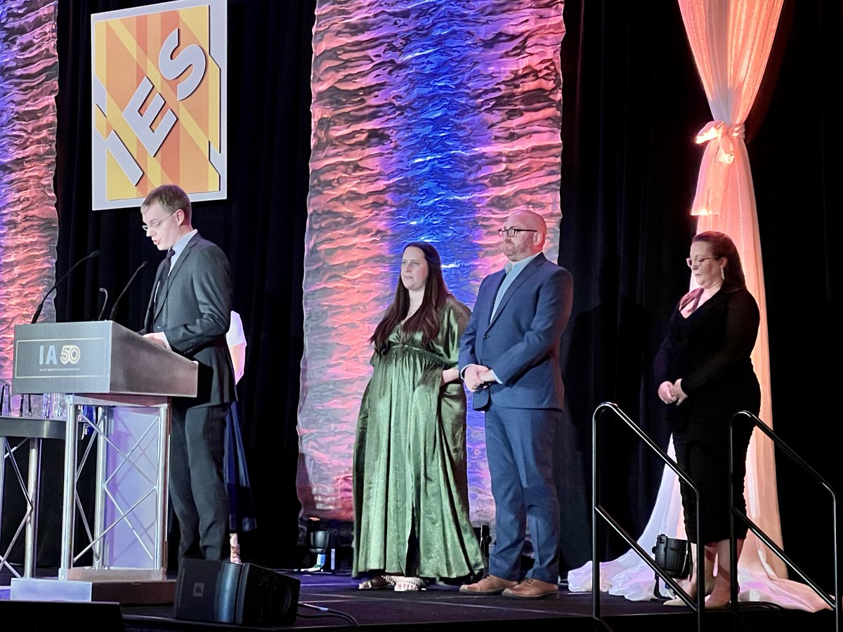 naturaLED Lighting tweet media