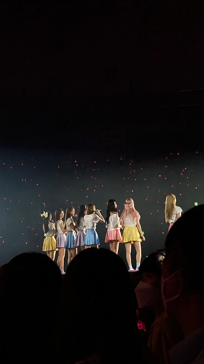 팔월그리고여름이라는계절만오면
#소녀시대_16주년_우리_꼭_영원하자
유난히행복했고뜨겁게사랑했던작년이
#16Years_Sailing_With_GG
영원히생각날것같네요언제나사랑합니다