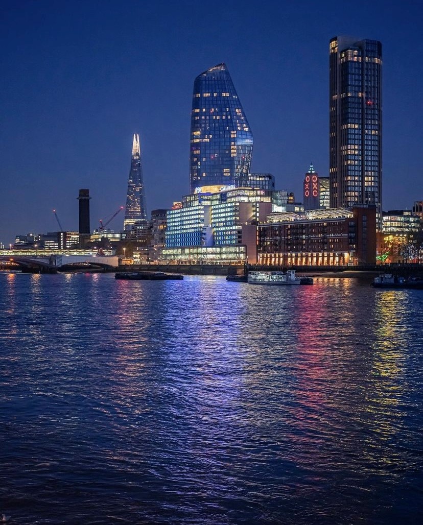 THIS WEEKEND AT OXO ✨

Experience a breathtaking wildlife photography exhibition by photographer Roger Hooper at Oxo Tower Wharf.

Roger is passionate about wildlife and the environment, capturing many extraordinary aspects of our planet.

More info 👉 buff.ly/3HbPo9Y