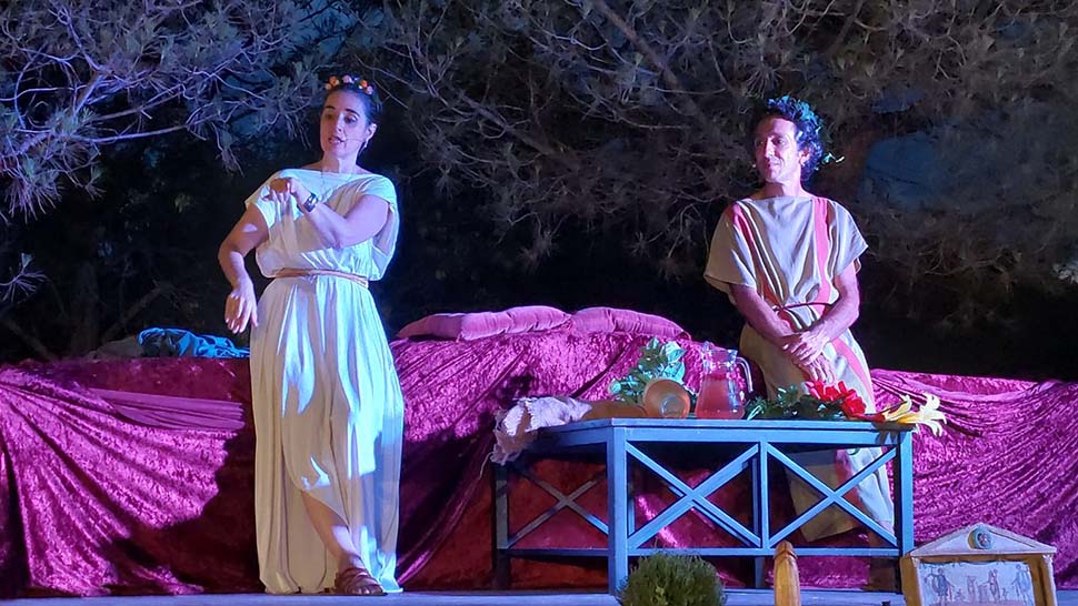 ajmontornes's tweet photo. 🤩 Quin viatge al passat amb les Nits d'estiu a la romana! Aquest juliol #MonsObservans ha acollit activitats com l'espectacle "Paraules que trenquen ossos" de @CiaPagans, el quartet de corda amb Andrea Barato i el tradicional Convivium. Fins l'any que ve!

📷 Mons Observans https://t.co/sNifPC6YCl