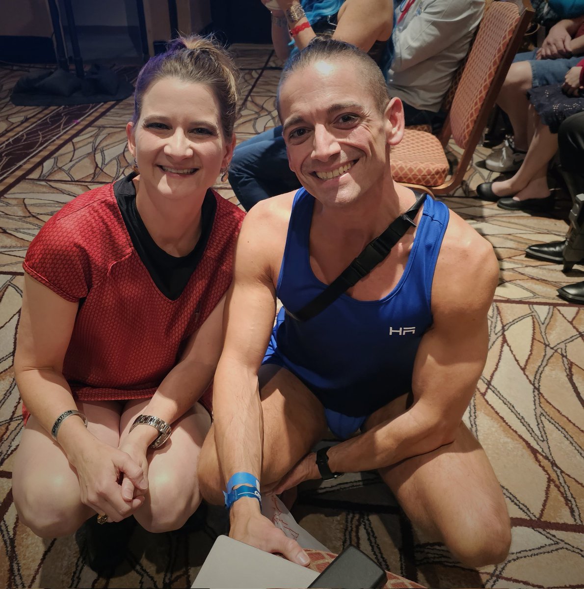 blakeussery007's tweet photo. #FitFederation
#FitFederationAugust
#STLV
When you meet @ricadink for the first time in person:
Me: *crouches next to her* Hi !
Rica: Oh my god, you're real! https://t.co/hKDarDX0g2