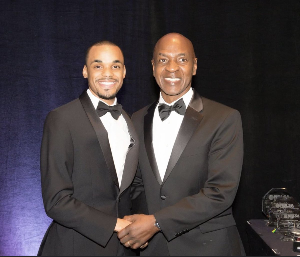 When I was a law student and national chair of @NBLSA, I had the great fortune of spending time with @Harvard_Law Professor Ogletree and honoring him with NBLSA’s Lifetime Achievement Award. Thank you for inspiring me and generations of lawyers.