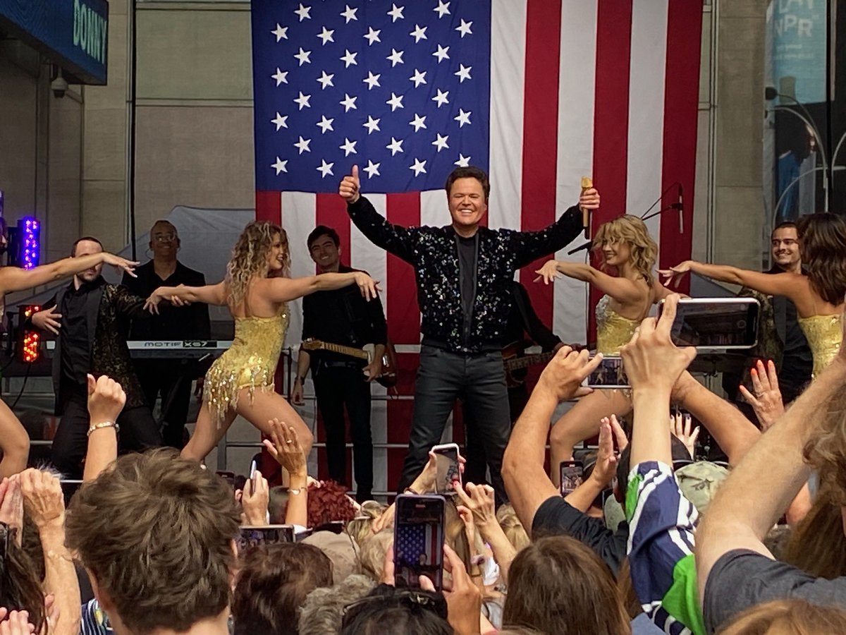 donnyosmond's tweet photo. I had so much fun with everyone at @foxandfriends this morning. So many of you showed up very early and I really appreciated that. In fact, they told me that it was the largest crowd they've had for their Summer Concert Series. So once again, thank you, thank you, thank you. ❤️ https://t.co/MQYKm8ZonK
