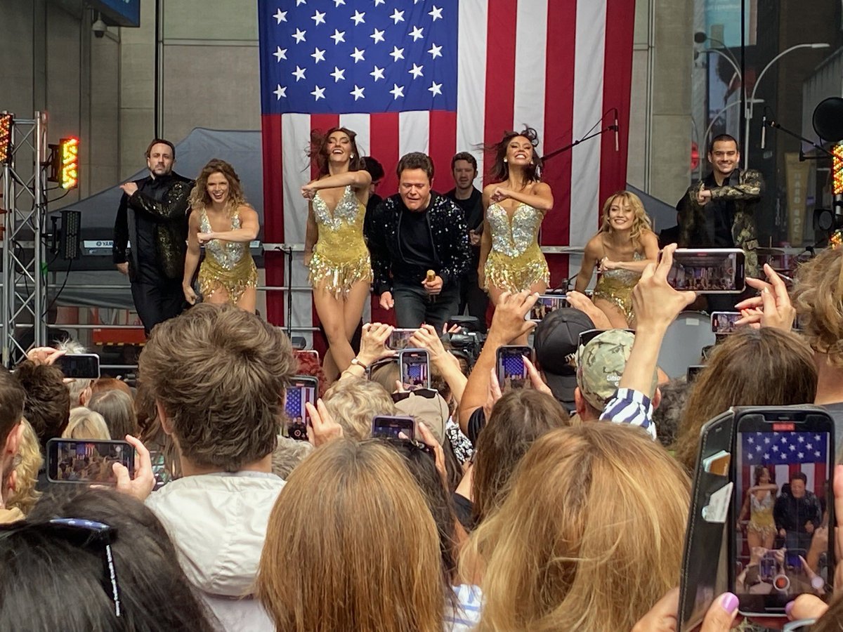 donnyosmond's tweet photo. I had so much fun with everyone at @foxandfriends this morning. So many of you showed up very early and I really appreciated that. In fact, they told me that it was the largest crowd they've had for their Summer Concert Series. So once again, thank you, thank you, thank you. ❤️ https://t.co/MQYKm8ZonK