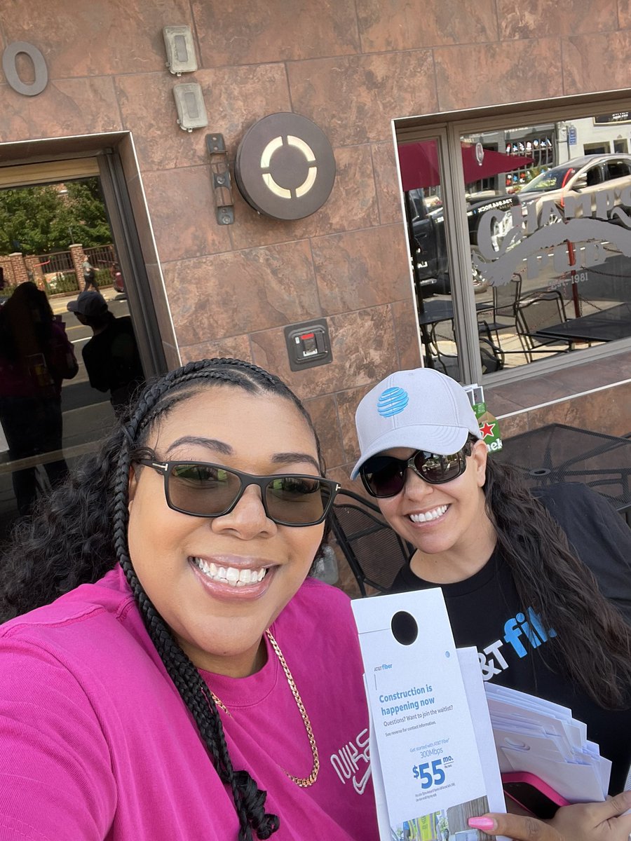 Fiber flyering the local businesses and neighborhoods in Brighton, MI that are Now Fiber Eligible with @RavenKathawa 😊 #MakingWaves #WeAreGLM #LifeAtATT @GLMWaverunners @GreaterLakesMkt