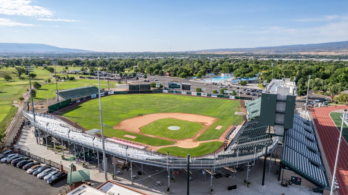 sturdisteel's tweet photo. We're excited to show off a few pictures from our completed project in Grand Junction, CO! Sturdisteel designed, fabricated, and installed the I-beam grandstands @ Suplizio field, as well as, Stocker Stadium. 

Contact us today!

#Sturdisteel #Grandstands #GrandjunctionColorado https://t.co/hkARgH6NPM