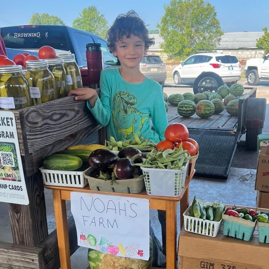 VisitDecaturAL's tweet image. Make plans to visit Morgan County/Decatur Farmers Market tomorrow! Don’t forget to stop by and see the little farmer, Noah! 

#visitdecatural #decaturwhereitsgreater #sweethomealabama #alabamatravel #farmersmarket