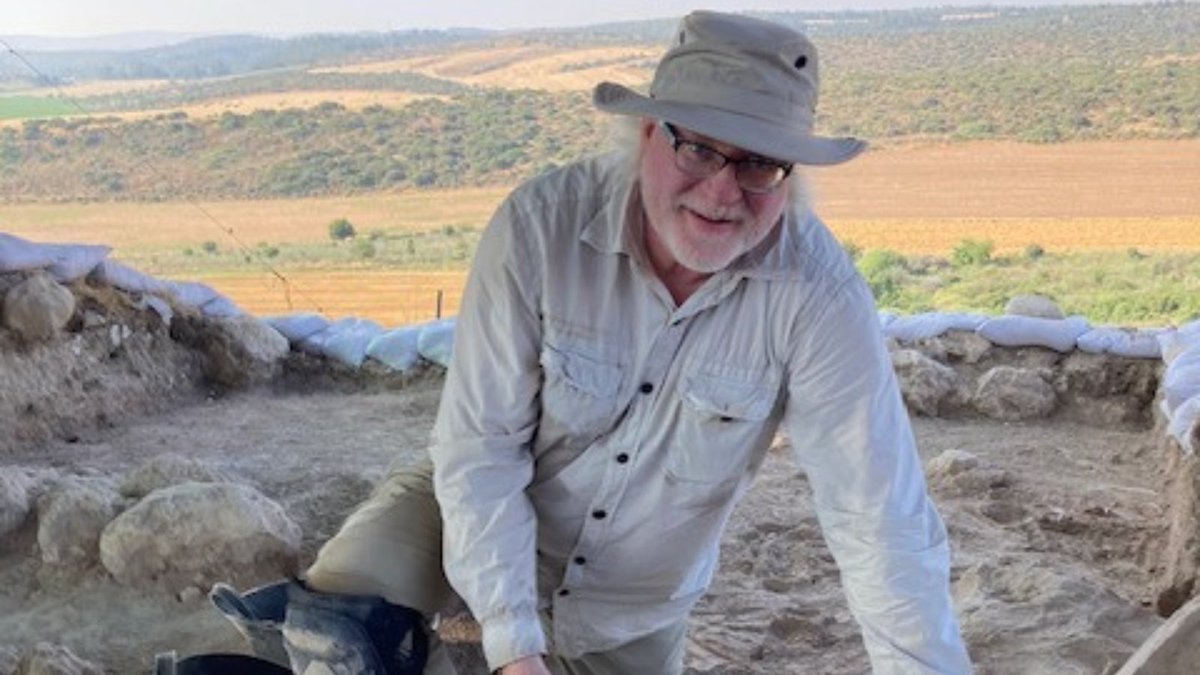 gracecollege's tweet photo. Does the thought of uncovering biblical ruins excite you? Four students and Dr. Norris uncovered history on a biblical archaeology trip to Israel! Learn more here: https://t.co/qxNgDpHzDf

#BiblicalArchaeology #LifeAtGrace #LearnWithGrace https://t.co/M4SKv8NAEe