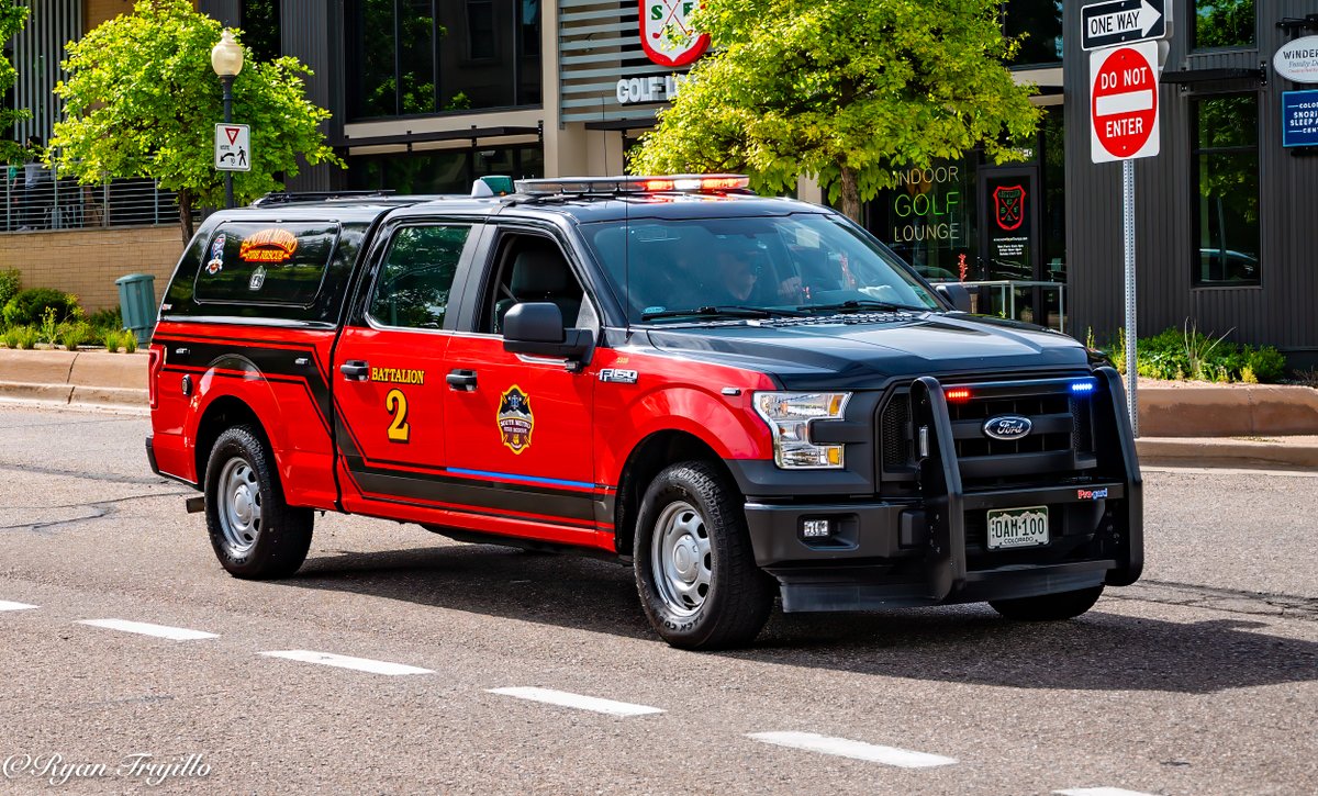 ryantujillo's tweet photo. These are photos of South Metro Fire & Rescue support vehicle's taken during the Mile High Hook & Ladder Club - Page Littleton Fire Muster & Parade in June.
@SouthMetroPIO #littletoncolorado #firemuster #parade #nikonphotography https://t.co/1xzpsb1Wz5