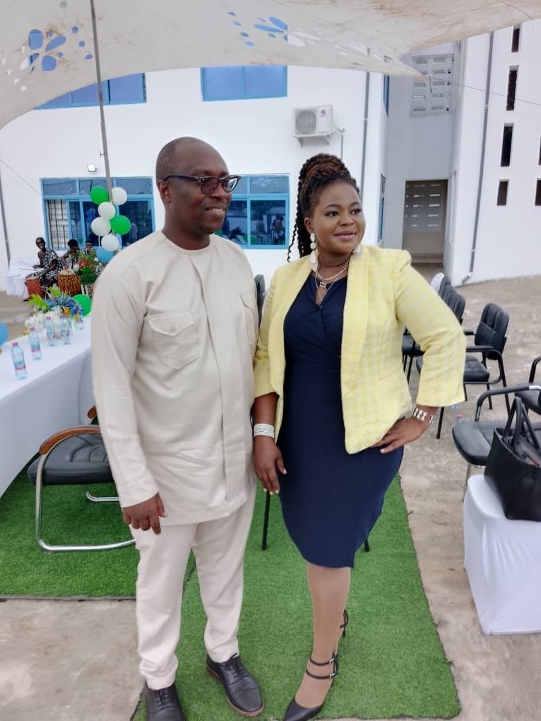 MARIONNES2's tweet photo. Refreshing moments! Time with the Giants! When you hear, "it is sad to see you leave; you're irreplaceable", Value it!  Is anyone really irreplaceable? Yes, such words are rare; only those who value you, say them to you. 
It has been such great joy serving Western North @_wnrhd https://t.co/pZjVGivtE0