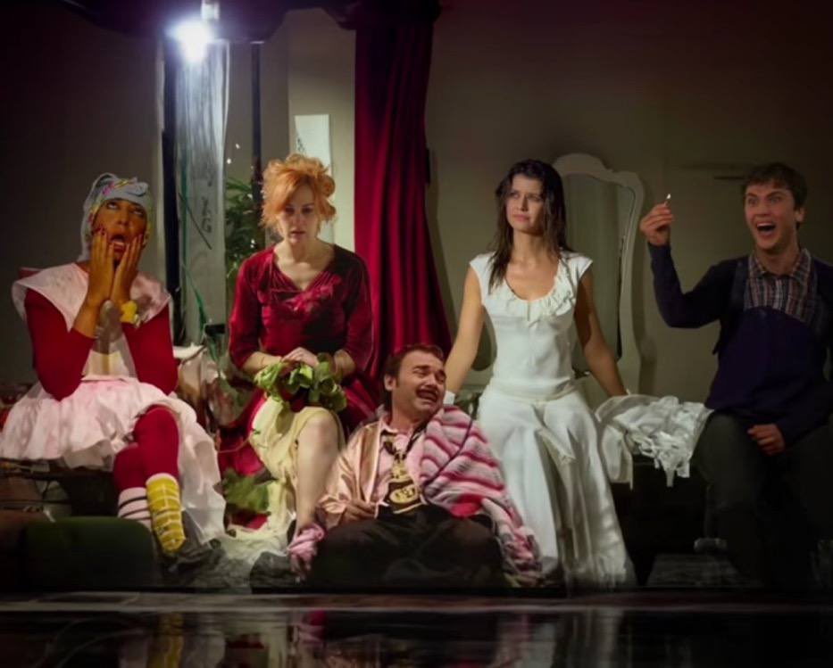 ben ve yıl boyunca binbir turlu sorunla bas etmeye calısan kisiliklerim