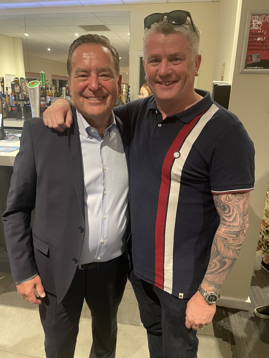 rickgilby's tweet photo. While tomorrow is what all football fans have waited for, it’s reminiscent of Hells Bells and Tim Lovejoy leaving Soccer AM #jeffstelling #soccersaturday https://t.co/Zau1gFT7up