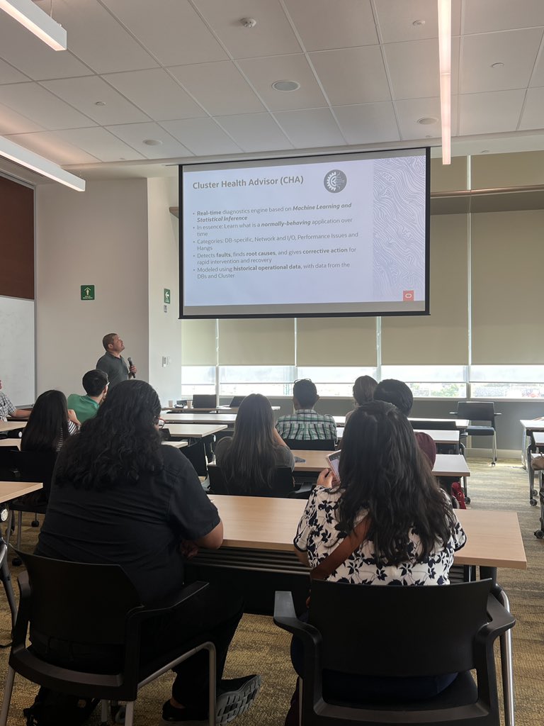 sandeshr's tweet photo. How #OracleAHF  works under the covers using #AI and #MachineLearning using CHA   #Guadalajara #LatamTour2023 #Mexico @laouc @ramirogz @oramexico @OracleDatabase @oracleace @oracleugs https://t.co/D7vKUg4jwg