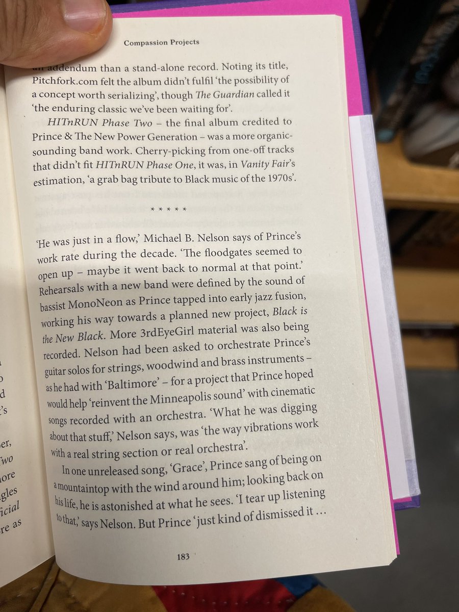 MonoNeon's tweet image. 💜🥲