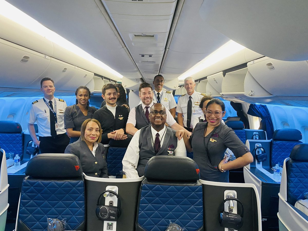 j_muta's tweet photo. First trip as a captain at Delta is complete! What a blast it was to work with such a great group of professionals! https://t.co/Uc4NfTgzSY