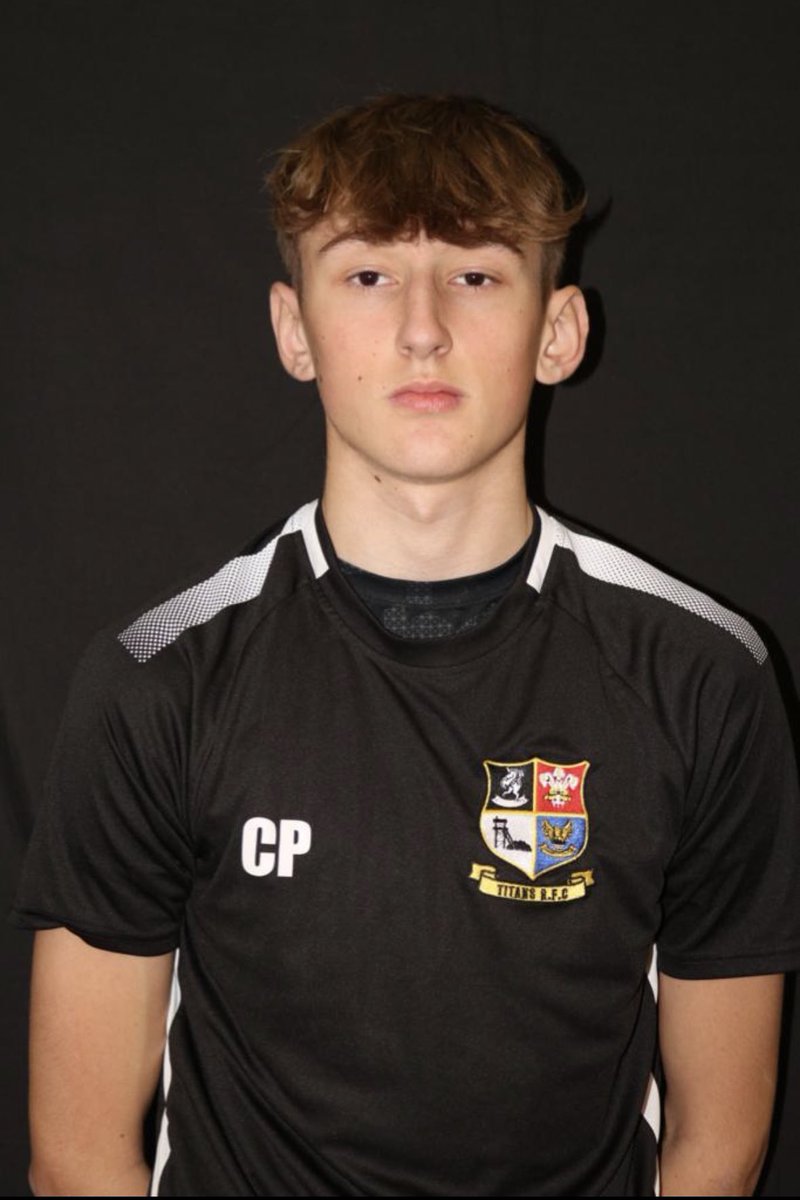 With tomorrows 1st friendly approaching we would like to wish our full back Cole Wills all our best wishes tomorrow for his ACL reconstruction operation. 

Cole tore his ACL early last season whilst in the boys clubs of wales trials and missed last season 
Speedy recovery Cole 🦄