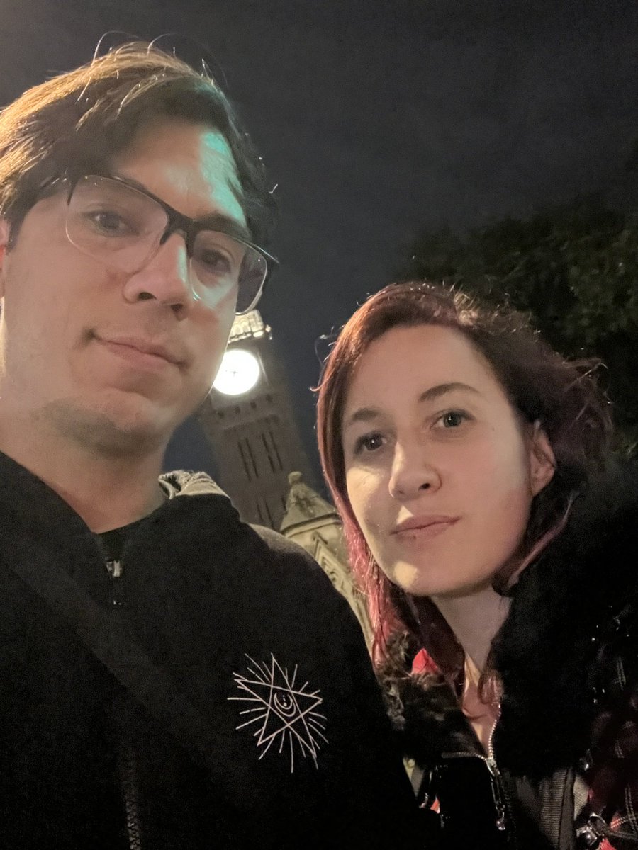 Melow_illust's tweet photo. First day on london 🫶
#festfestival #londongofest #PokemonGOFest2023 https://t.co/lo5VJ9dquC