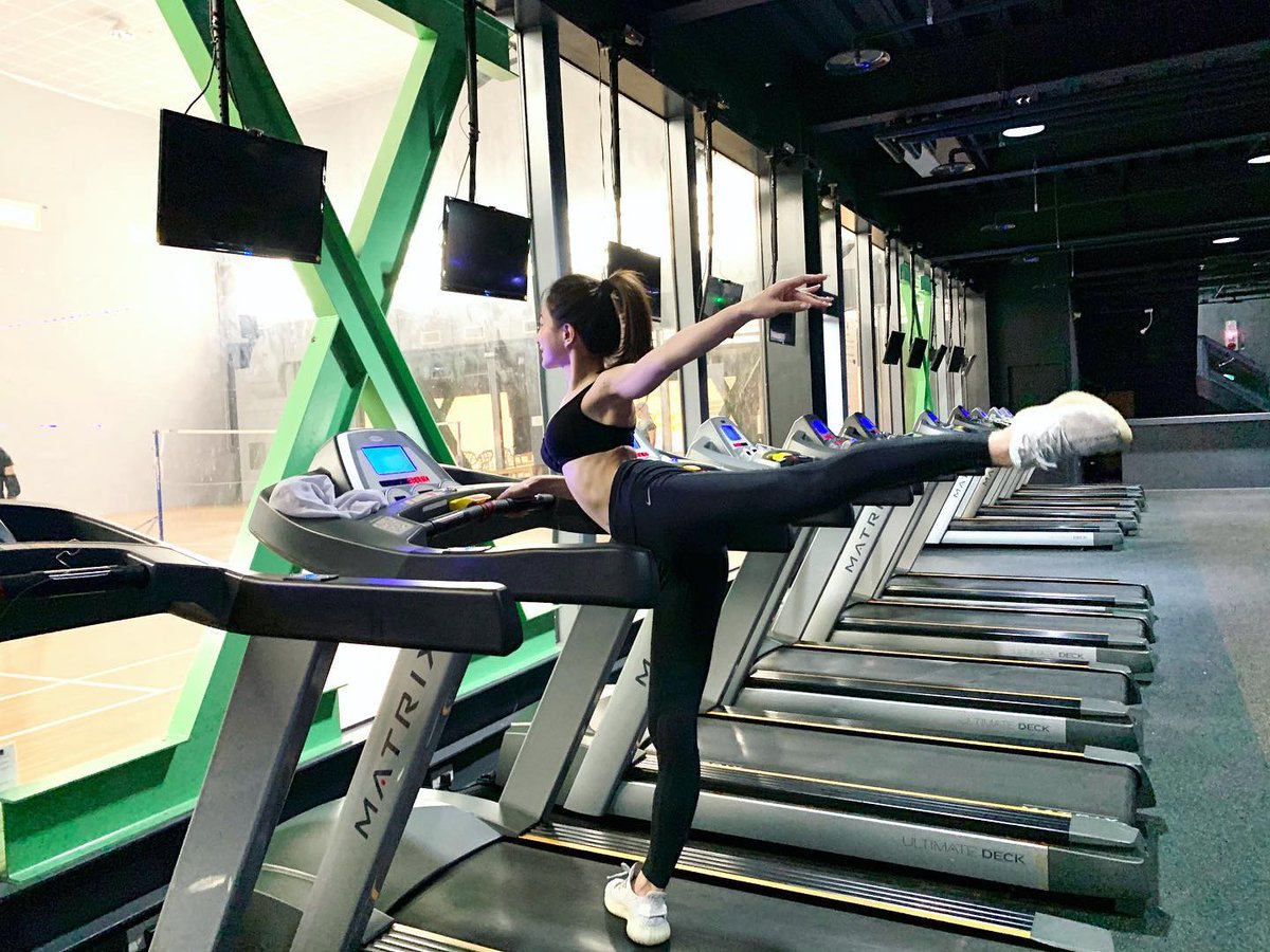 Love_Chrb00's tweet image. Health is the most important thing for a woman 🥰