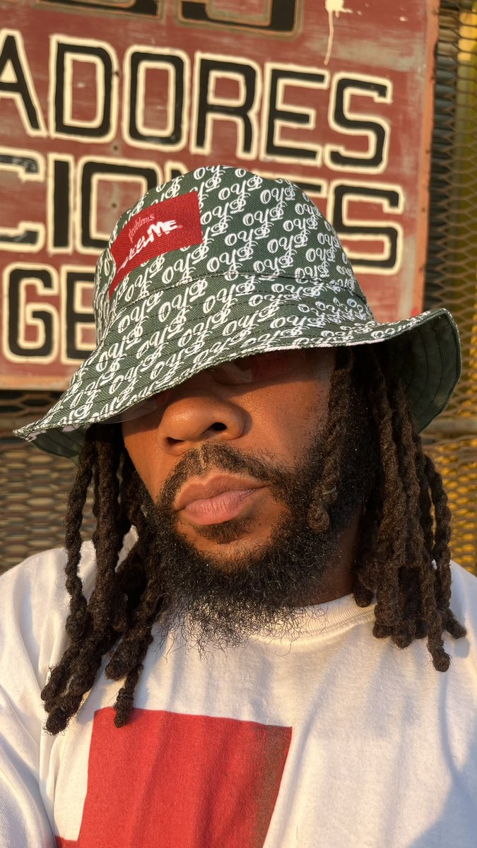 uncwhlgn's tweet photo. new uVeelMe® collab bucket hat. https://t.co/FuEh1TbkRk
