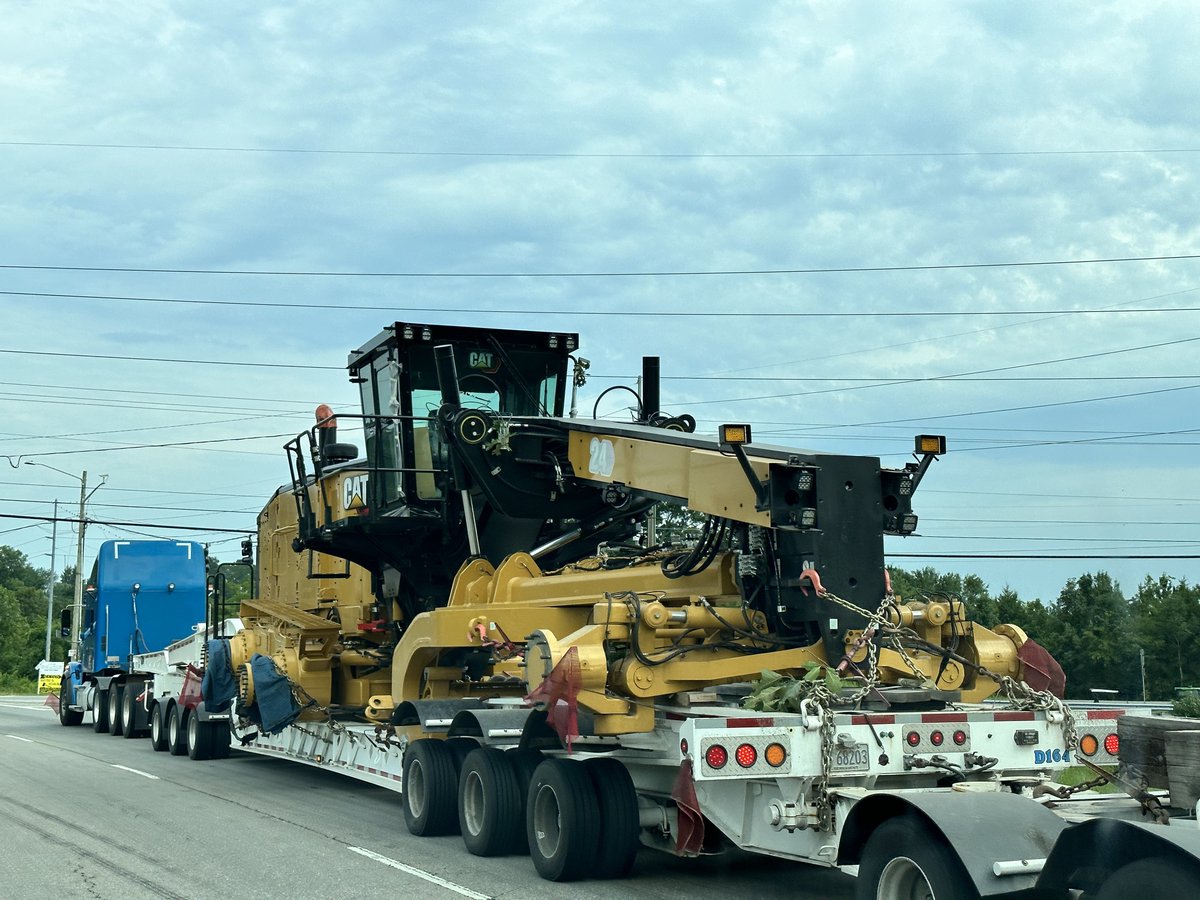 TheChadColby's tweet image. #SizeLarge