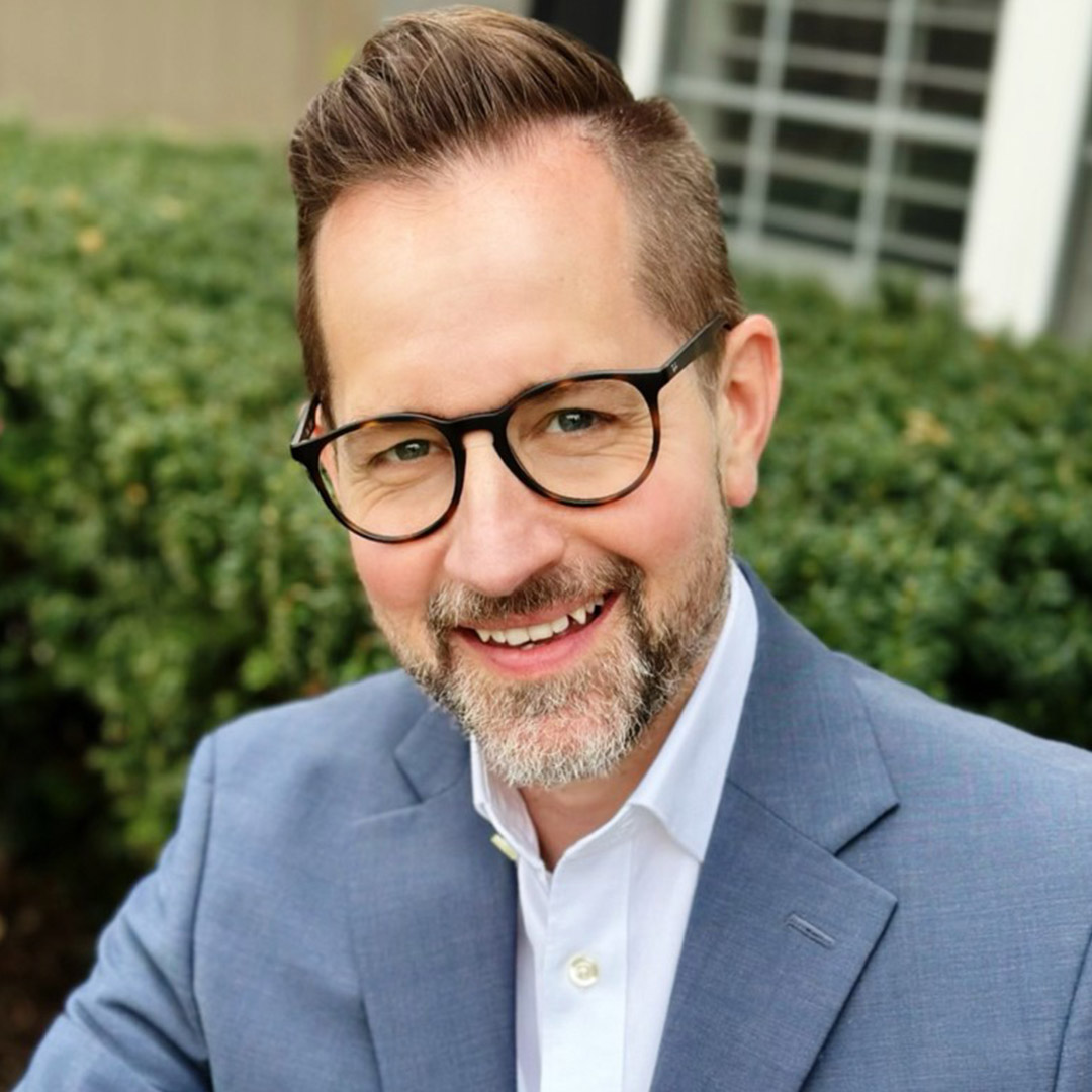 Join us in welcoming the newly appointed FCMKC Executive Director Brett Robison

To read more about Brett go to ChamberMusic.org

We are excited to kick off the 2023-24 season with Brett leading the way!