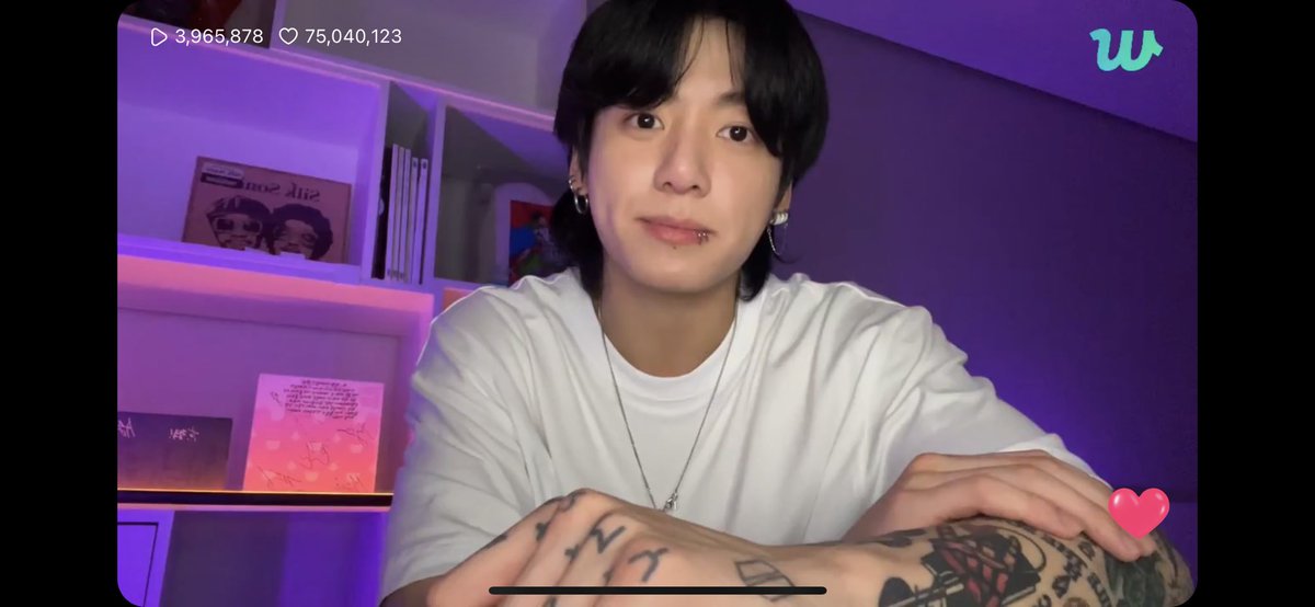OWenJK97's tweet photo. JungKook live 05/8/23 https://t.co/9gMmhvoB6h