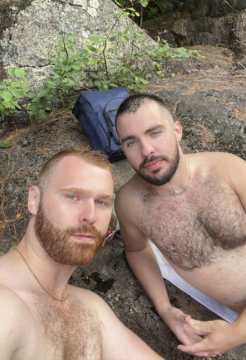 _XGUAY's tweet image. Scraped my ankle at the chutes💋