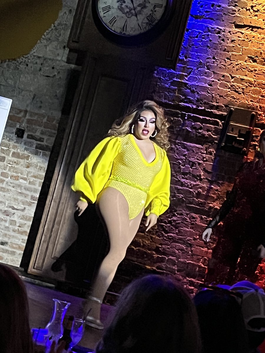 Thanks #HamburgerMarys for the fundraiser last night. Please donate to #GoFundMe to benefit the two teachers fired for attending a drag show on their own time. outsmartmagazine.com/2023/07/two-ba… gofund.me/f73ecfe1