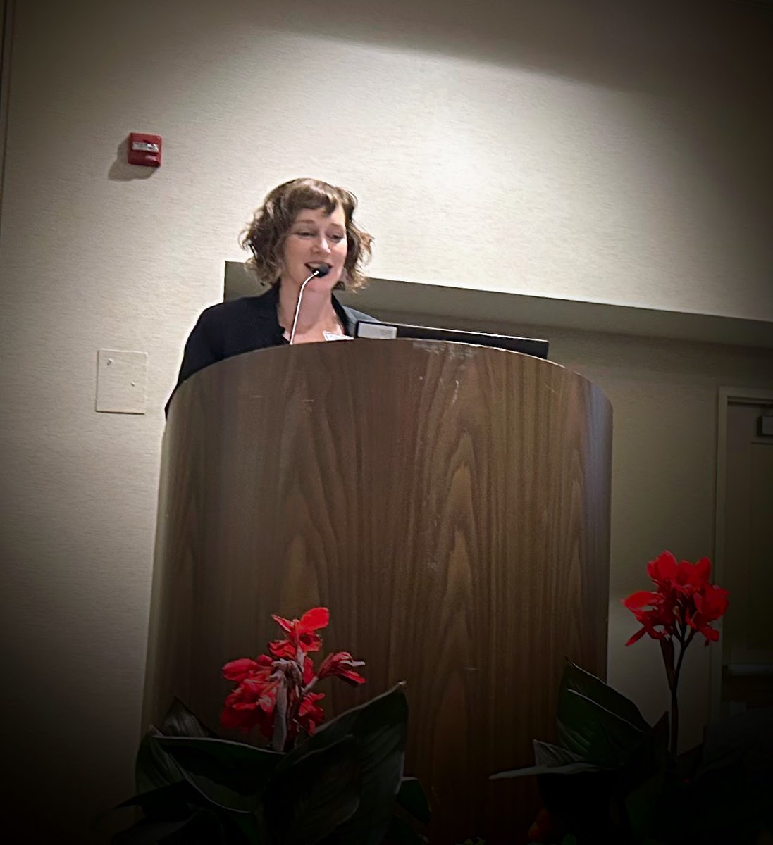 Shane Safir, coauthor of Street Data, opened Day 2 of the COSA Summer Conference. When teachers and schools share a commitment to cultivate the gifts and talents of their students, they raise the self-worth, competence, and agency of each learner! #COSALeaders #Streetdata