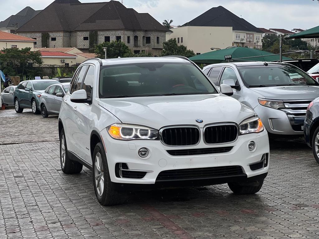 Automall_ng's tweet photo. Few months used BMW X5 2015 model
Price:17.5m
Duty: paid
Location: Abuja
#maryamshetty #ecomog #Niger
@aisha_yaGuda @el_uthmaan @Waspapping_ @alamin_ghost @__yellows @_hafsat_paki @chandni_lish @saamaccido_ @moderate_ustaz @MallamRetweeet @Mvnaaa___ Retweet pls 🙏 https://t.co/kBo1leSVnG