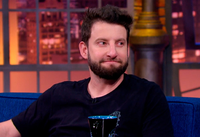SBTonline's tweet photo. Humorista Eros Prado revela quantas vezes já foi processado
https://t.co/v4DuSvrpbP
#thenoite #sbt #thenoitecomdanilogentili #sbt #danilogentili #comedia #humor #erosprado #standup #piadas https://t.co/sTJMODDGIZ