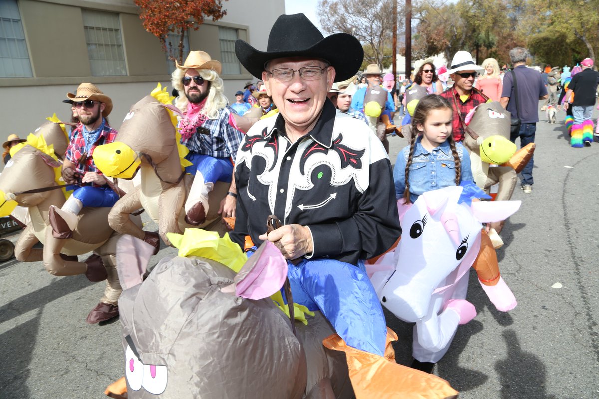 Old Pasadena tweet media