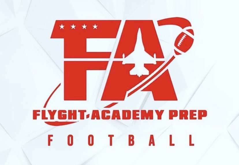 Blessed to receive my first offer from flyght academy✈️❤️ @FlyghtPrepFB @CoachMak7813