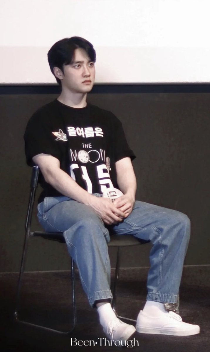از کیوت به هات
از هات به کیوت

🥲🫠🥲🫠

<a href="/weareoneEXO/">EXO</a> #Kyungsoo (D.O.)
#TheMoonMovie
