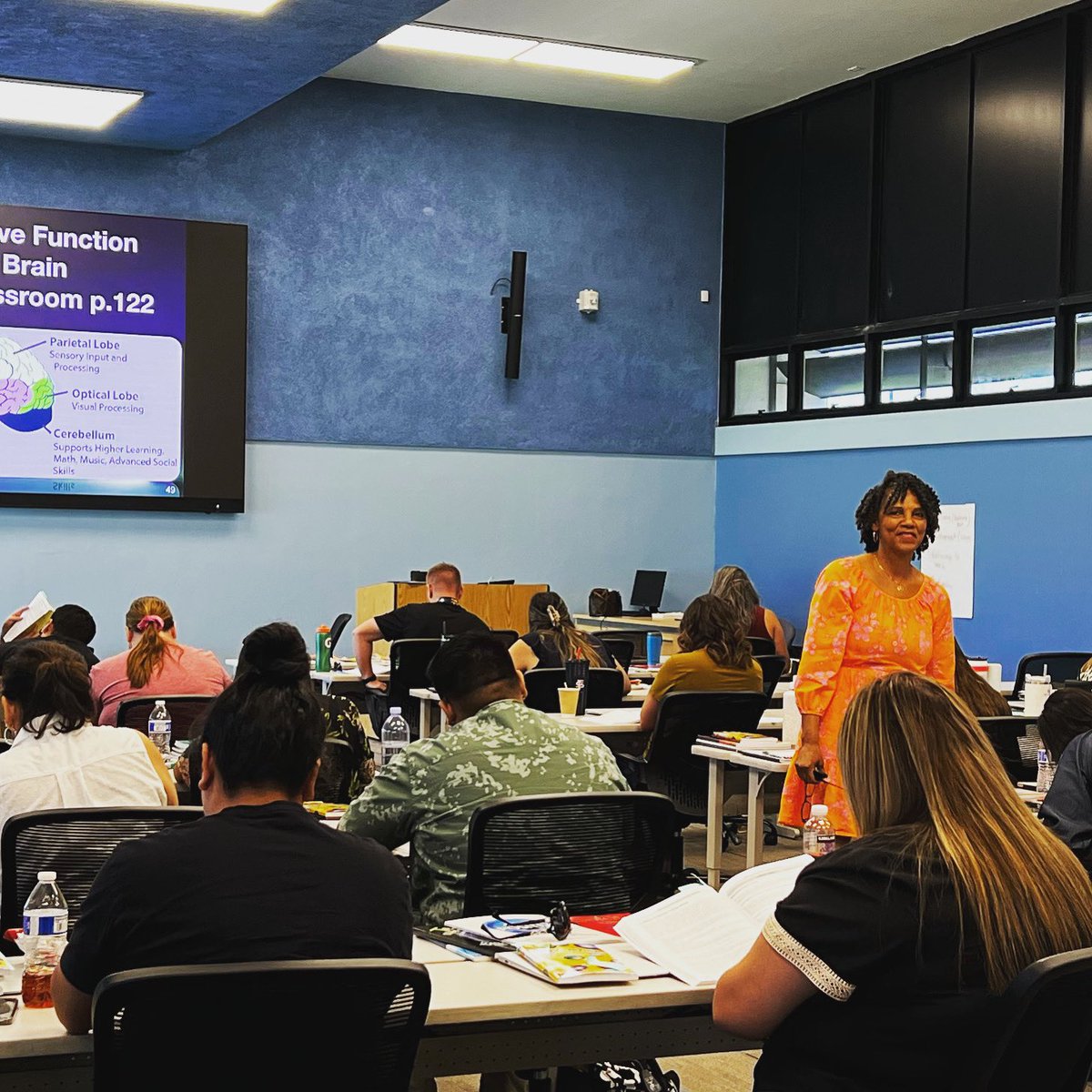 CHUSDEdServices's tweet photo. It’s the final day of #NewTeacherOrientation and we are so grateful to have Dr. Dingle presenting #TimeToTeach! @CHUSDCurriculum @GoCHUSD https://t.co/8qTPB2YEkc